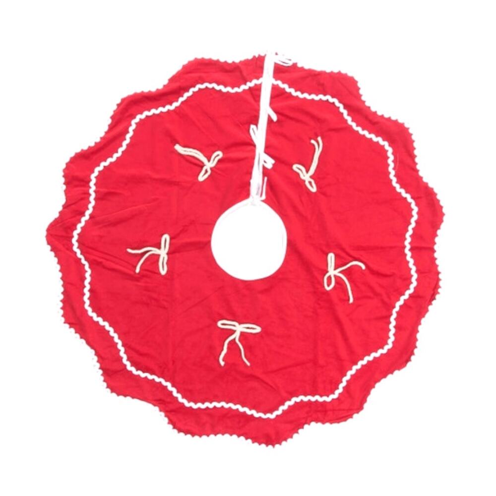 Warm Wishes Red Velvet Bow Tree Skirt 48in Scalloped Ric Rac Edge Holiday NEW